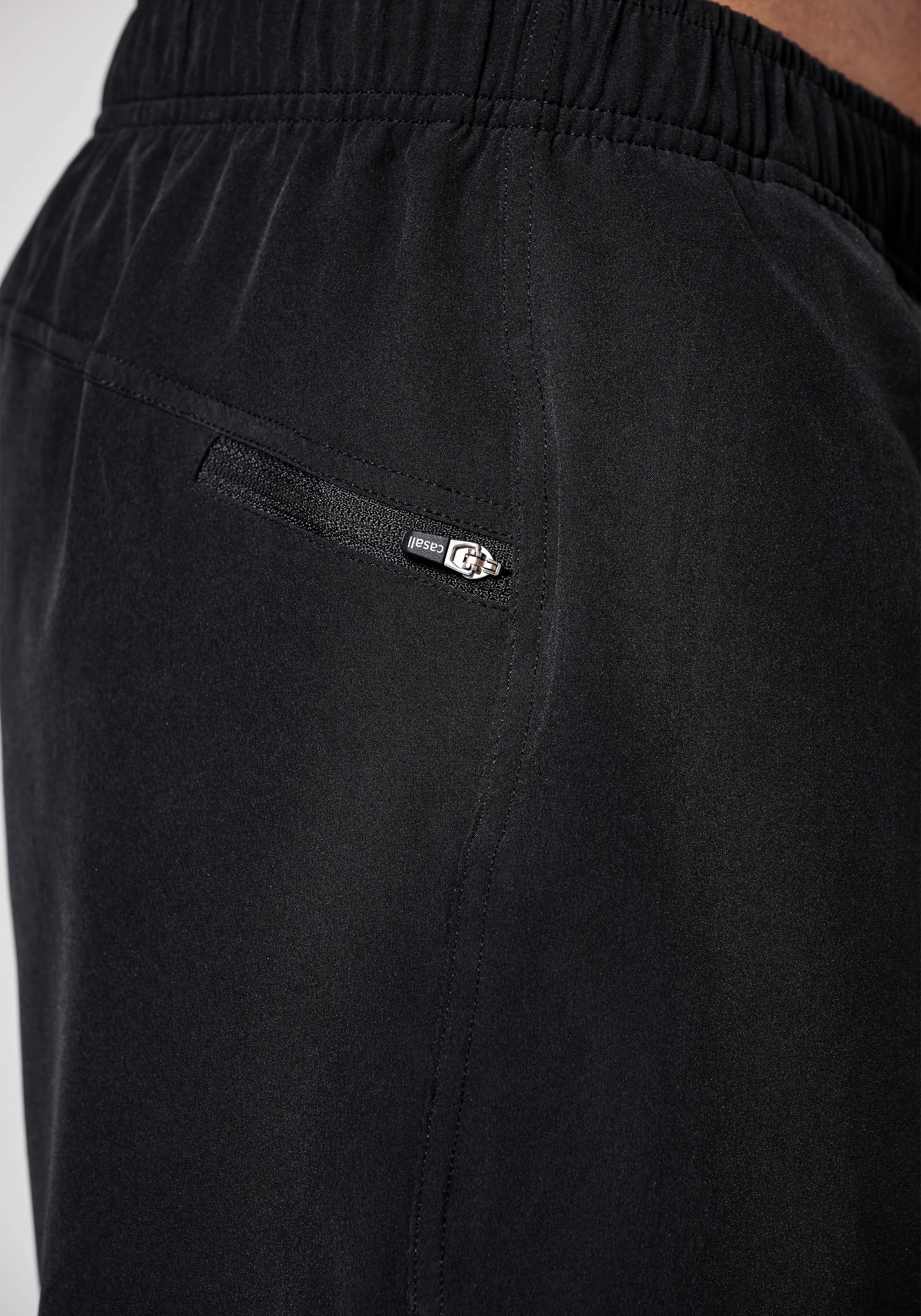 M Short Training Shorts - Black