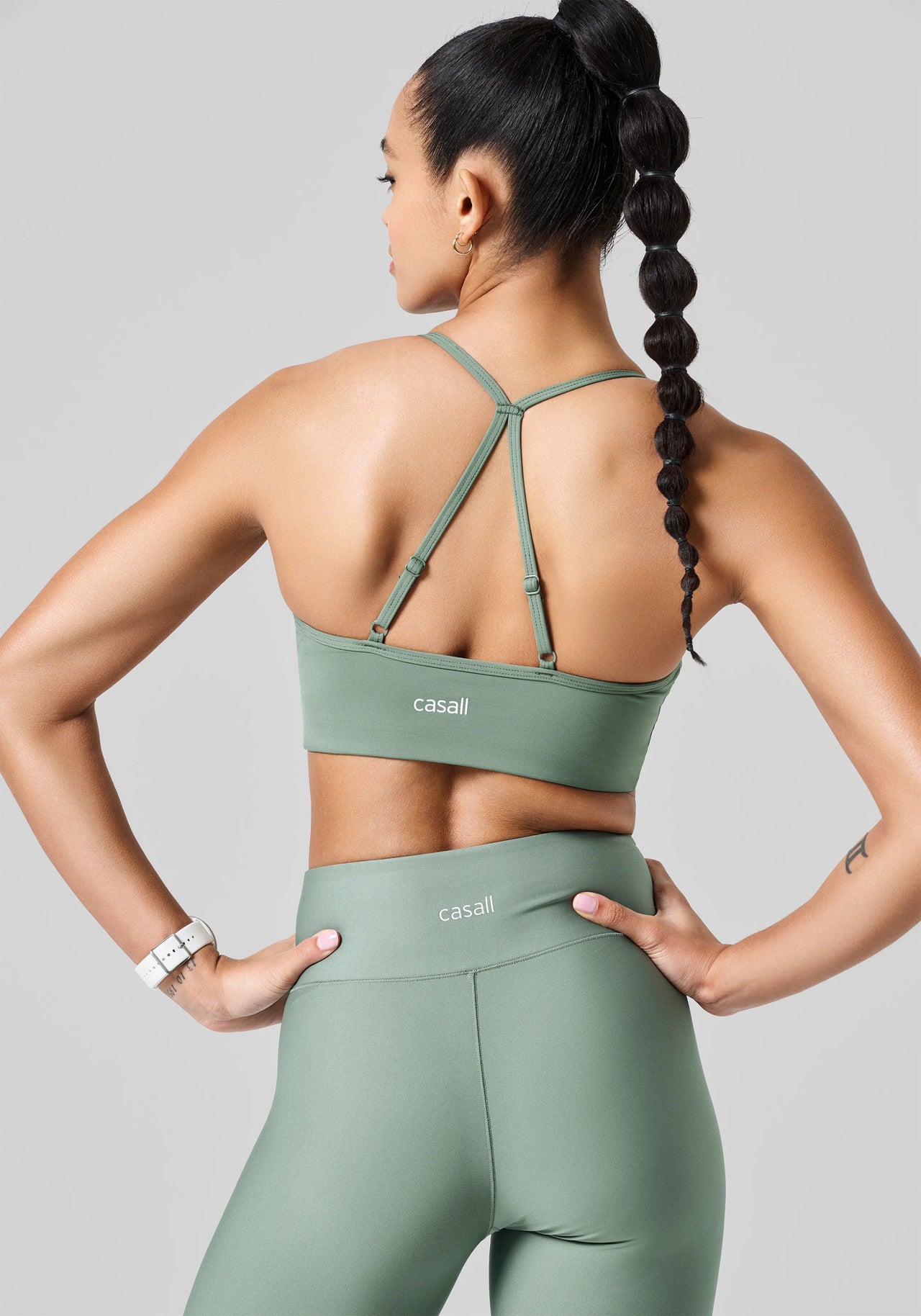 Sleek Strappy Sports Bra - Dusty Green