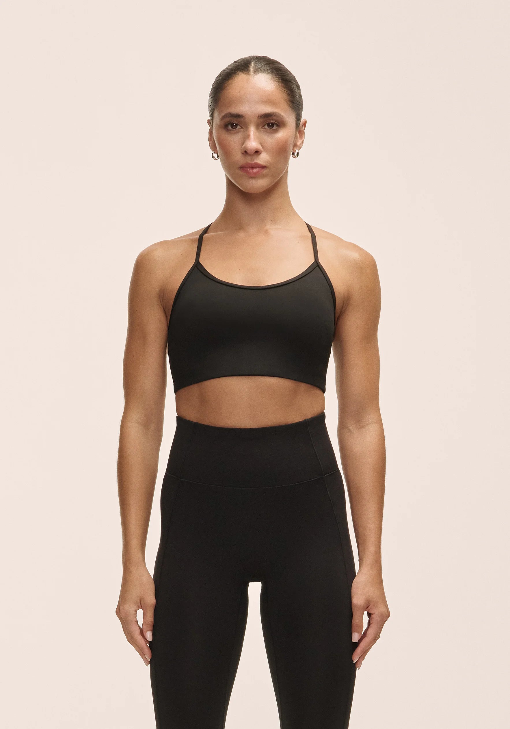 Sleek Strappy Sports Bra - Black