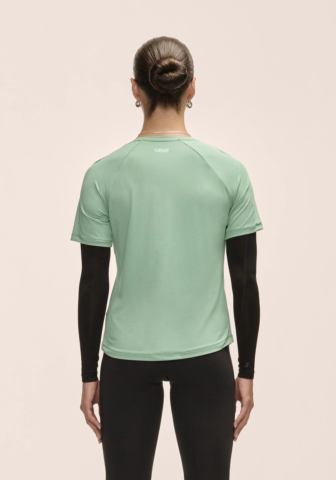 Essential Tee - Statue Green