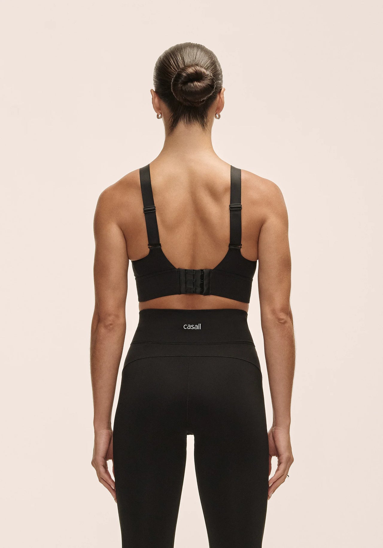 Iconic Adjustable Sports Bra - Black
