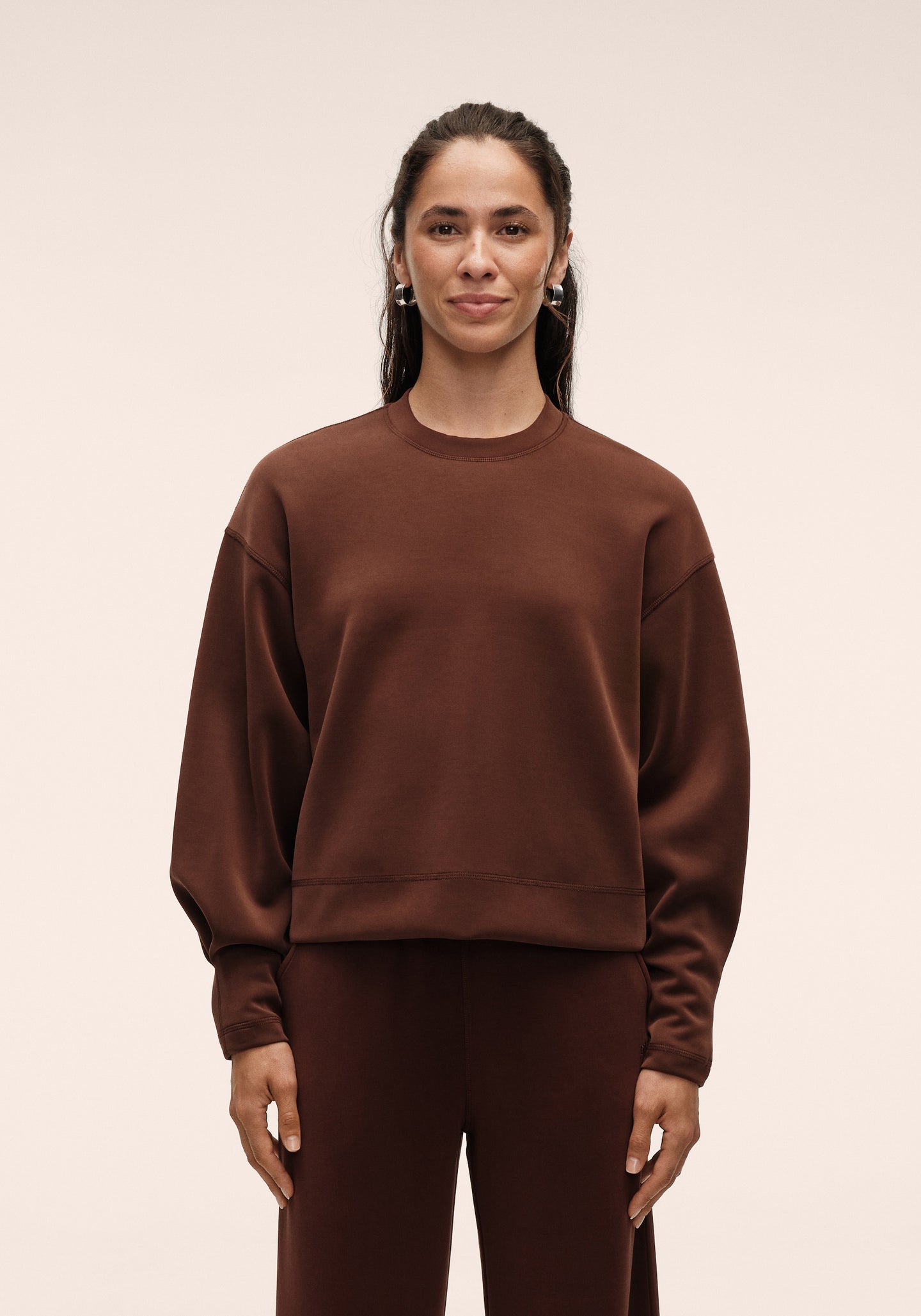 Peachy Crew Neck - Dark Brown