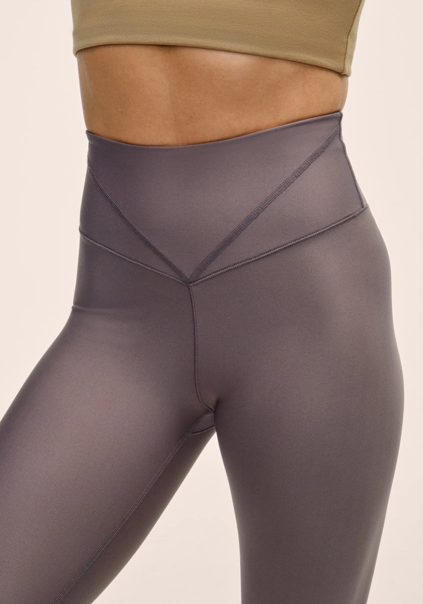 V-shape High Waist Tights - Dk Grey