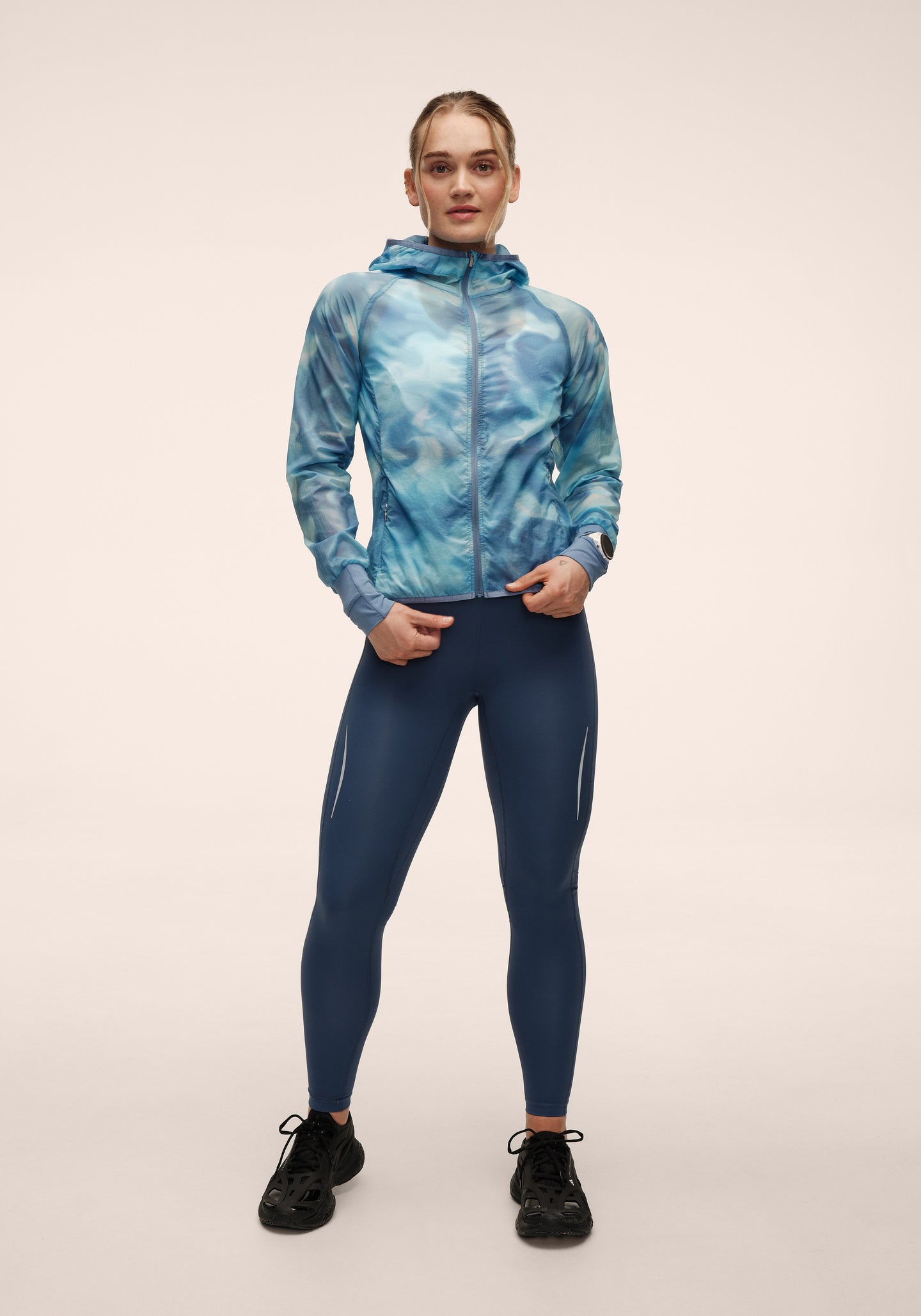Breeze Printed Running Jacket - Breeze Blue Shadow