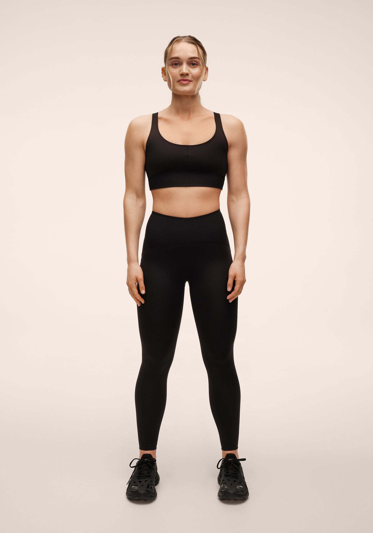 Brace Rib High Waist Tights - Black