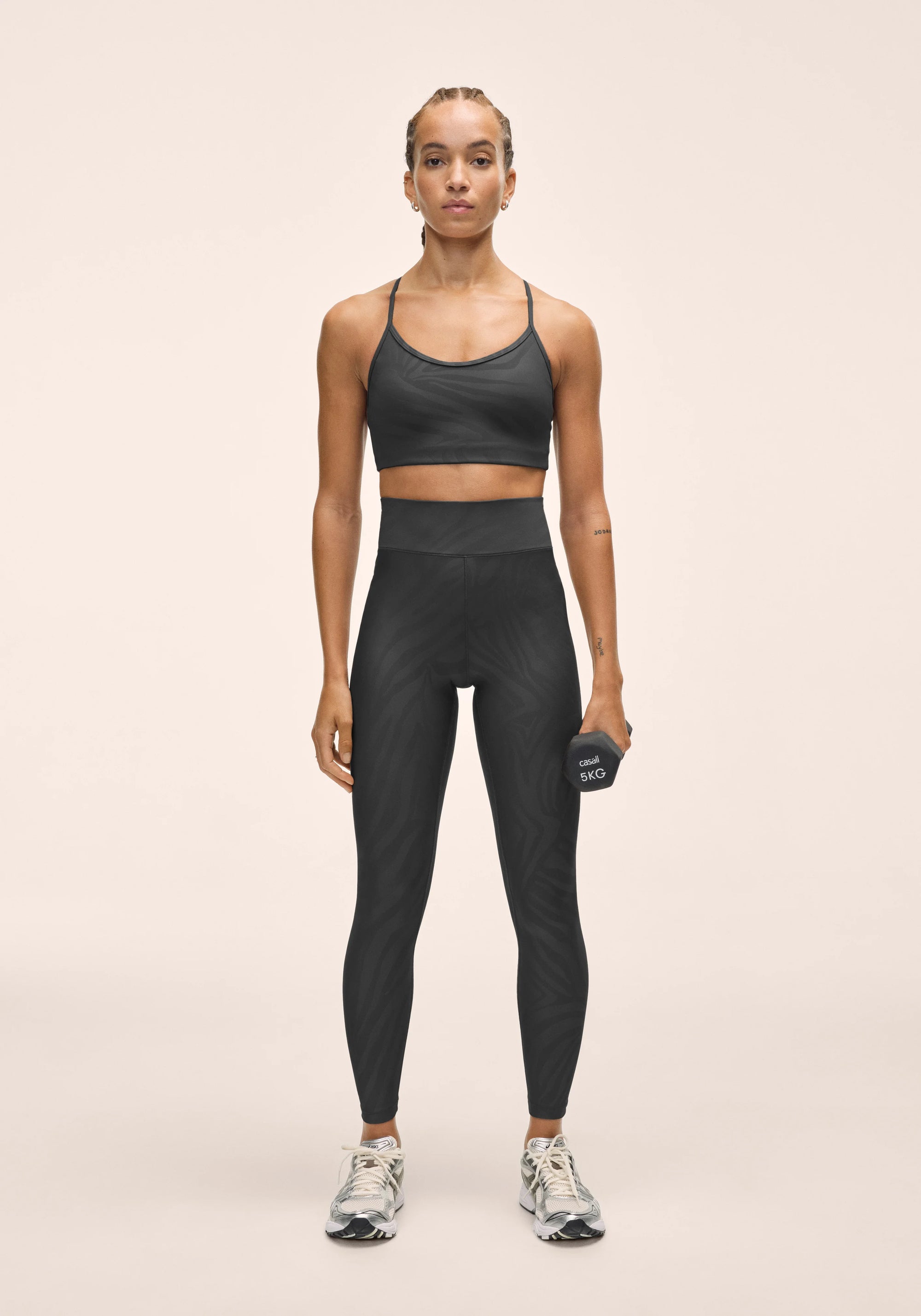 Sleek Strappy Sports Bra Printed - Zebra Black
