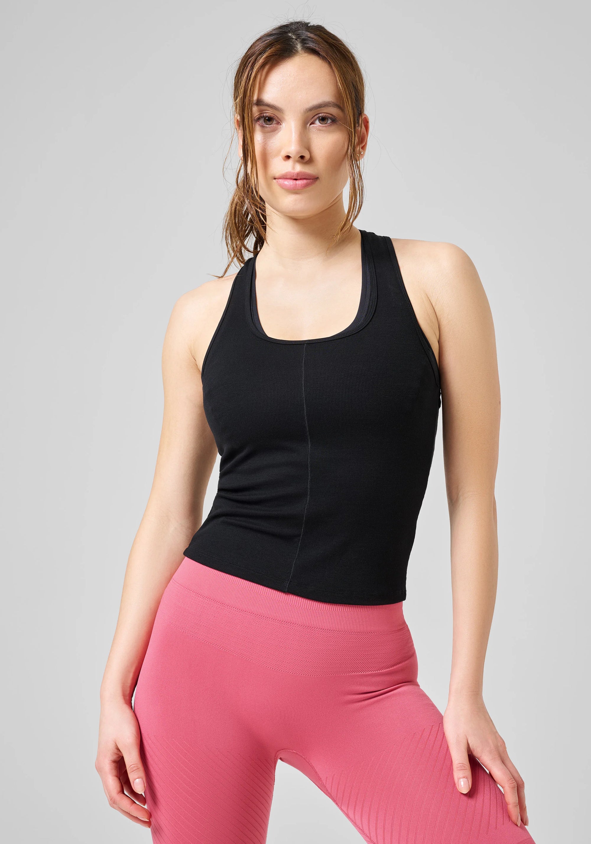 Delight Scoop Neck Tank - Black