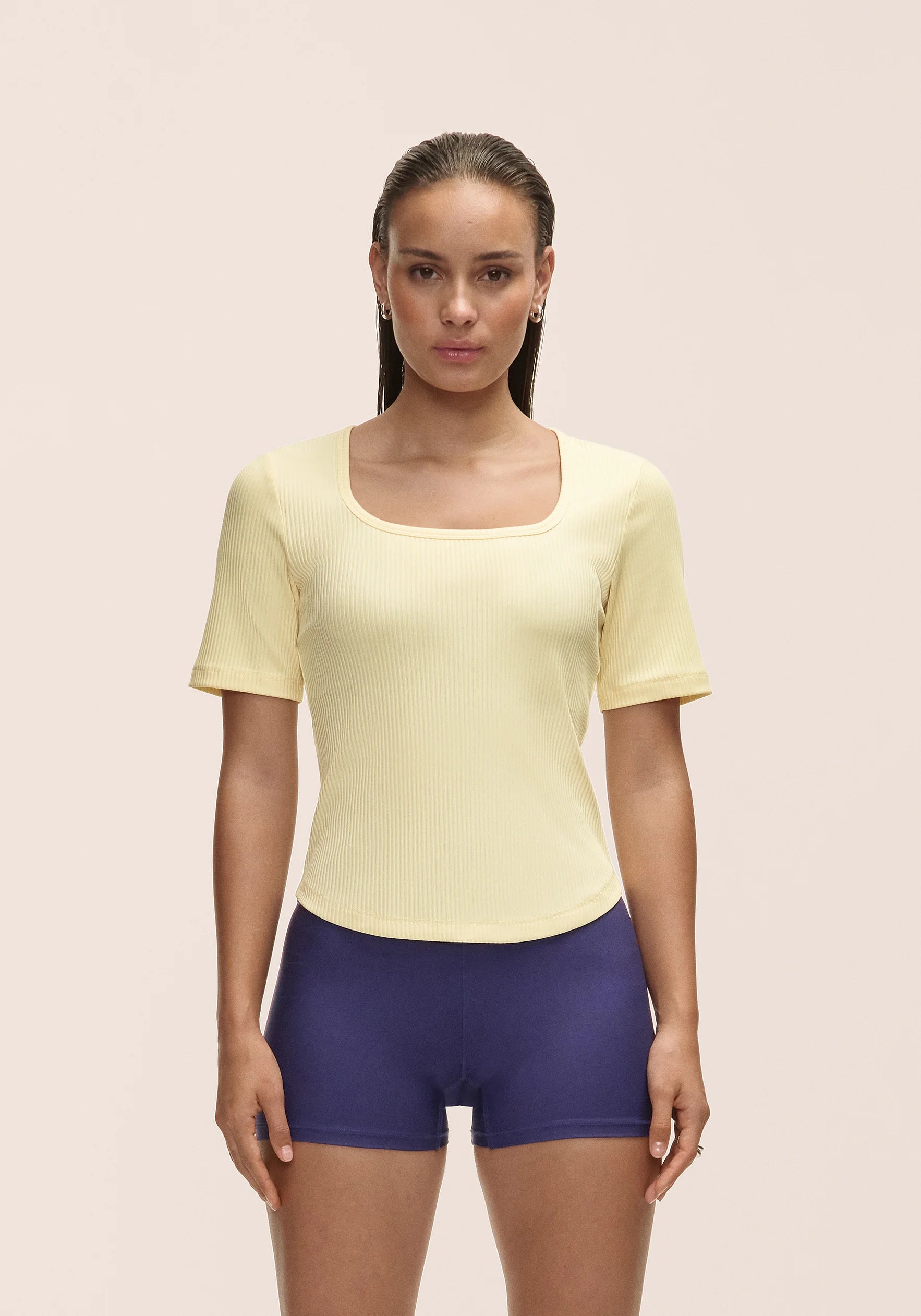 Scoop Rib Tee - Yellow Steam