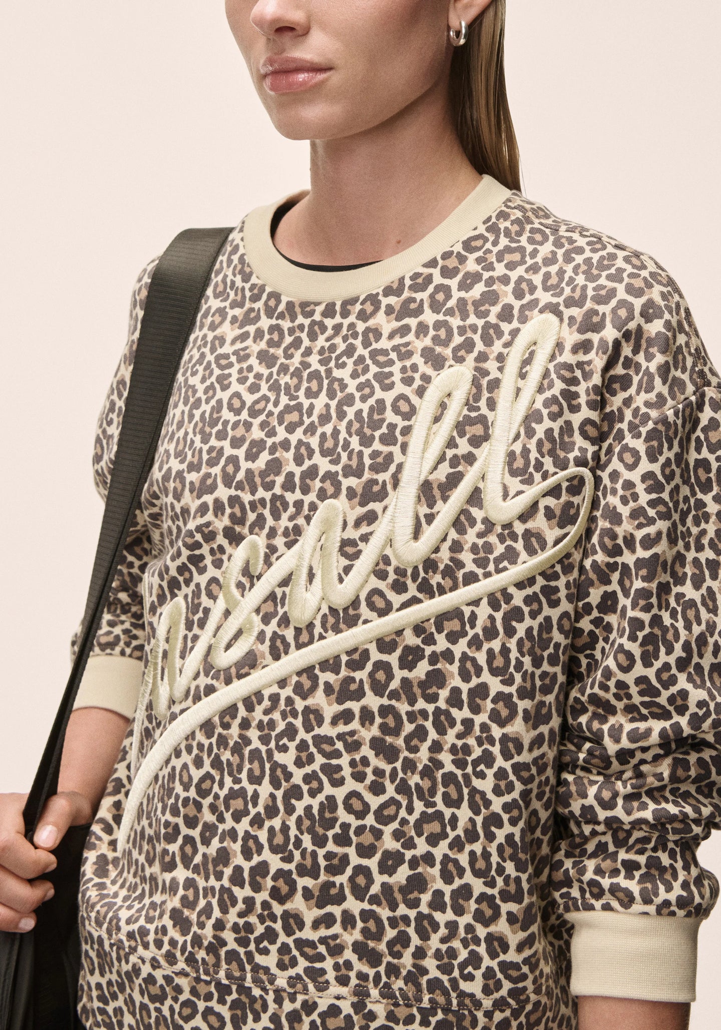 Leo Terry Crew Neck - Leo Print