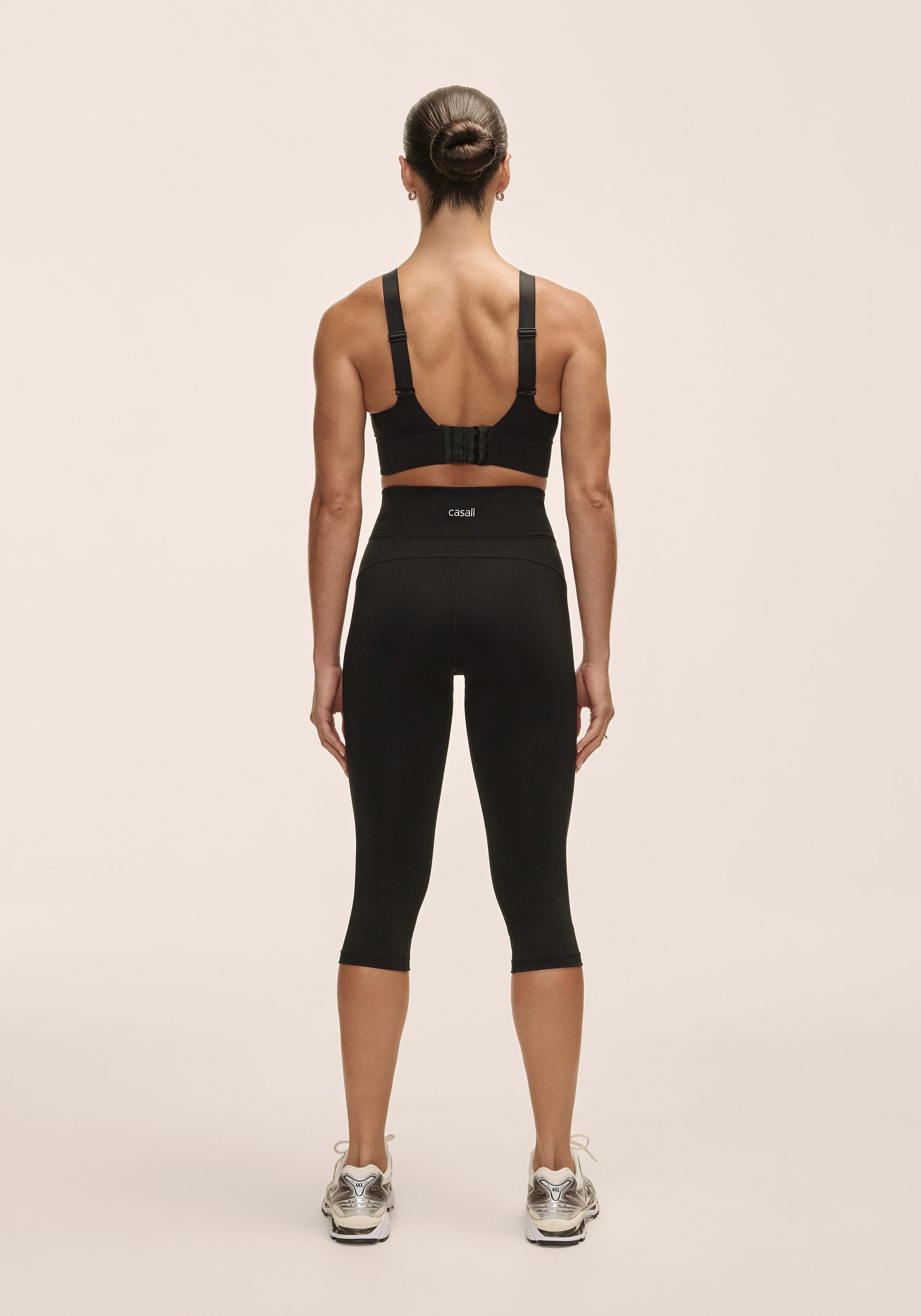 Essential 3/4 Tights - Black