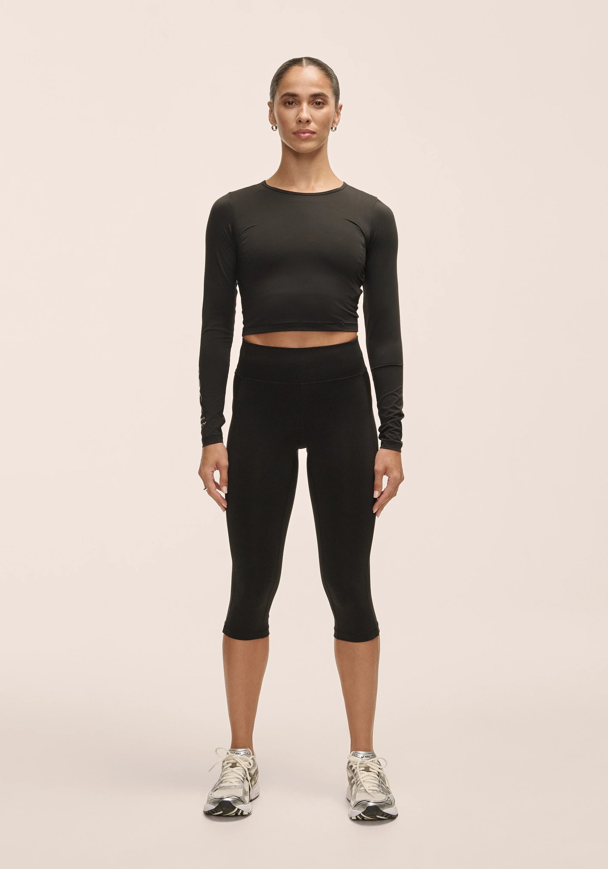Essential 3/4 Tights - Black