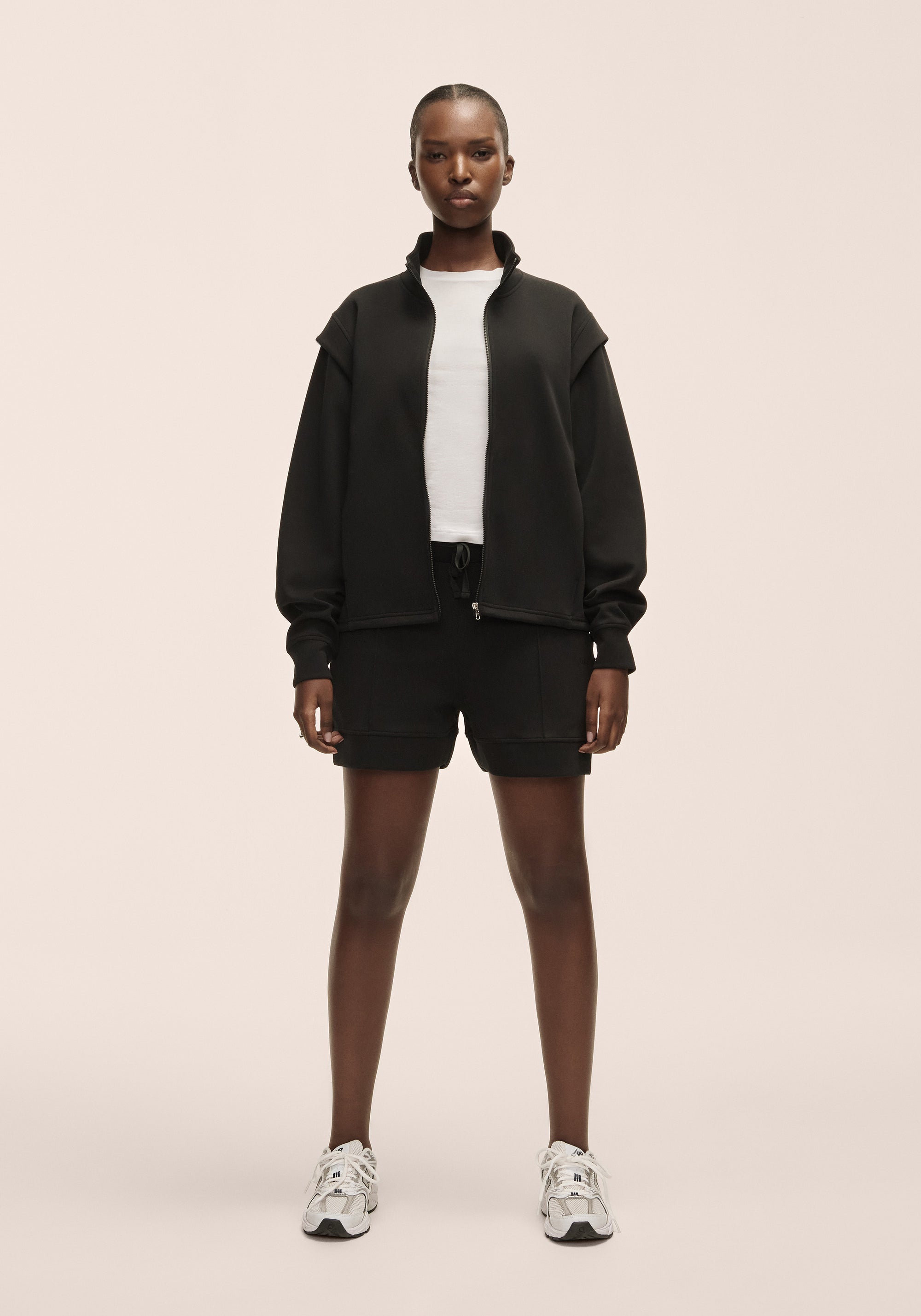Aria Full Zip - Black