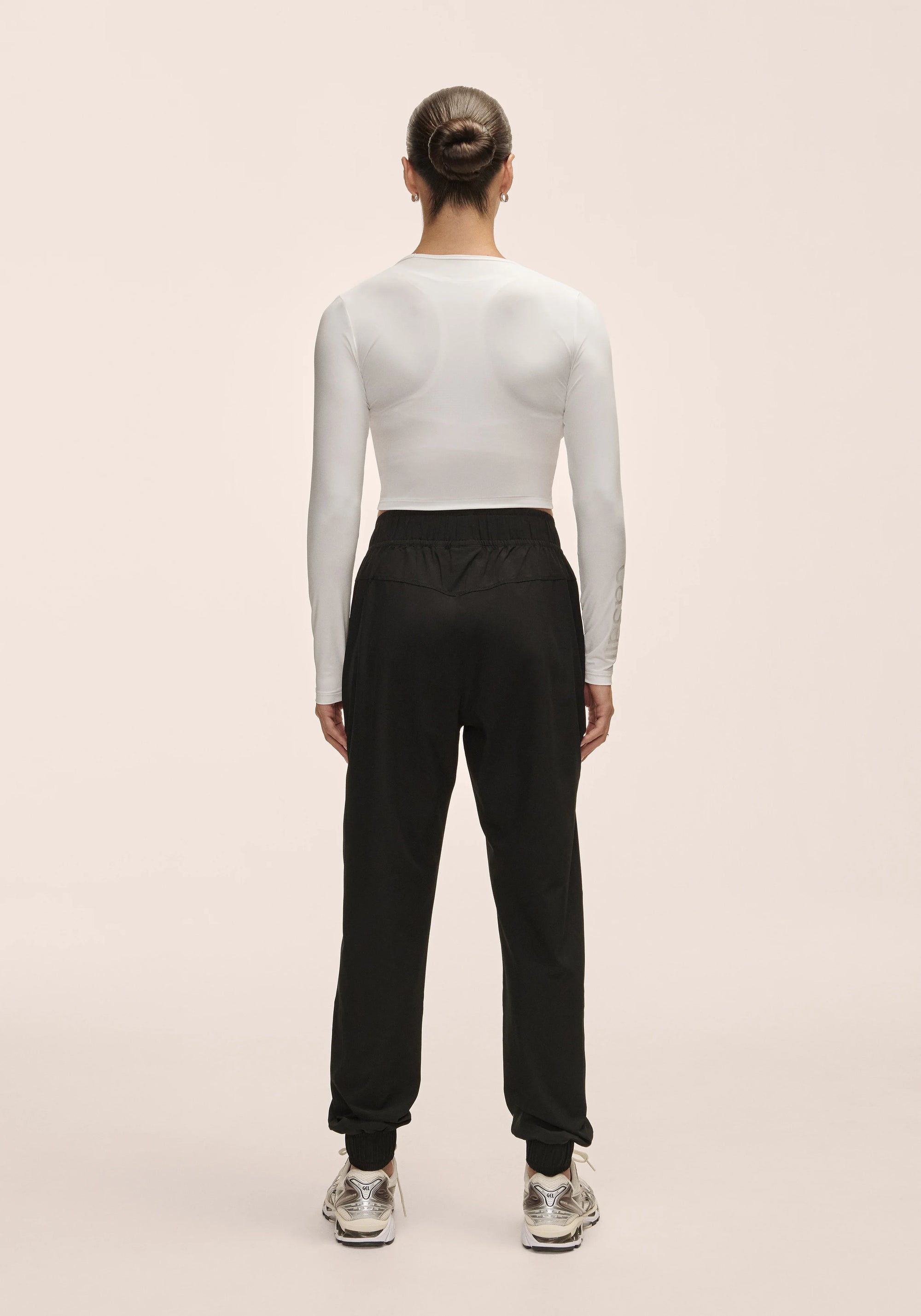 Everywhere Woven Pant - Black