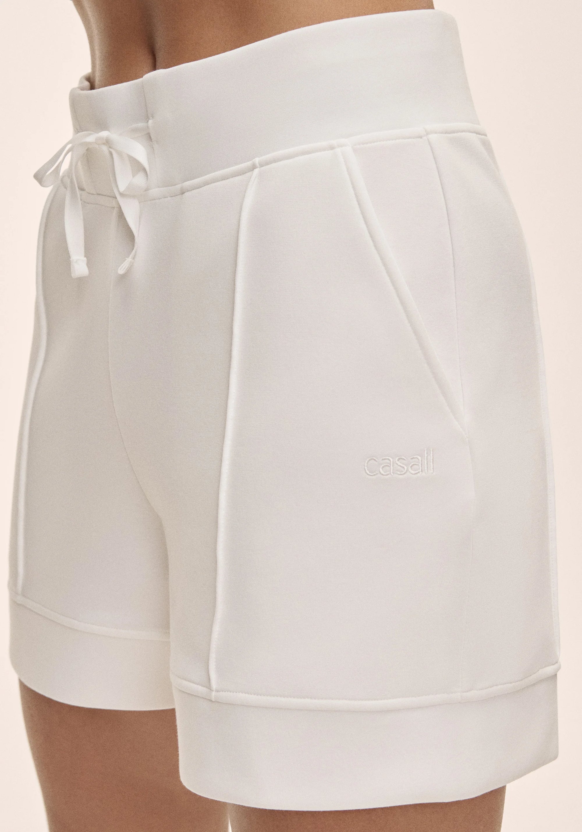 Aria Shorts - White