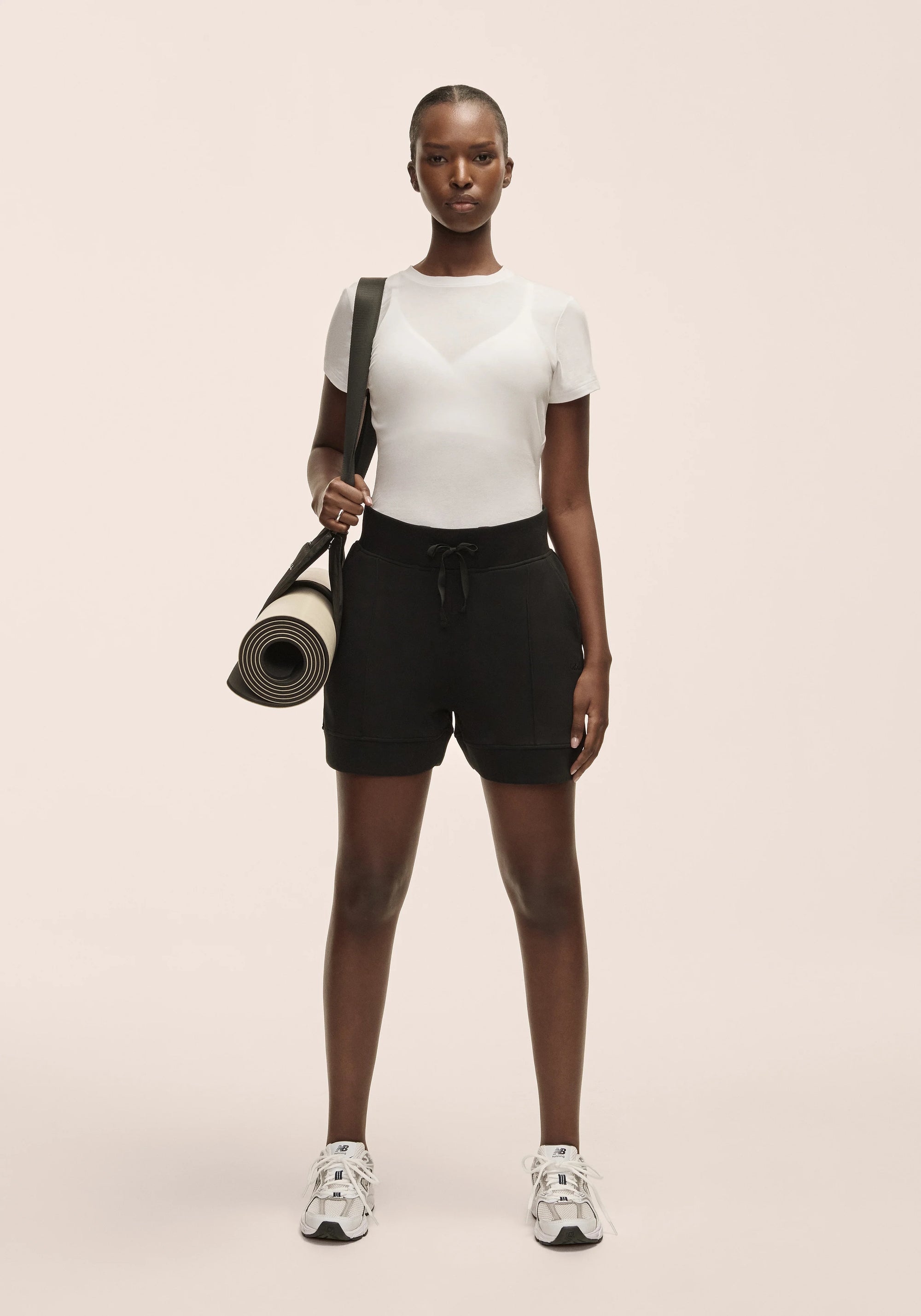 Aria Shorts Black