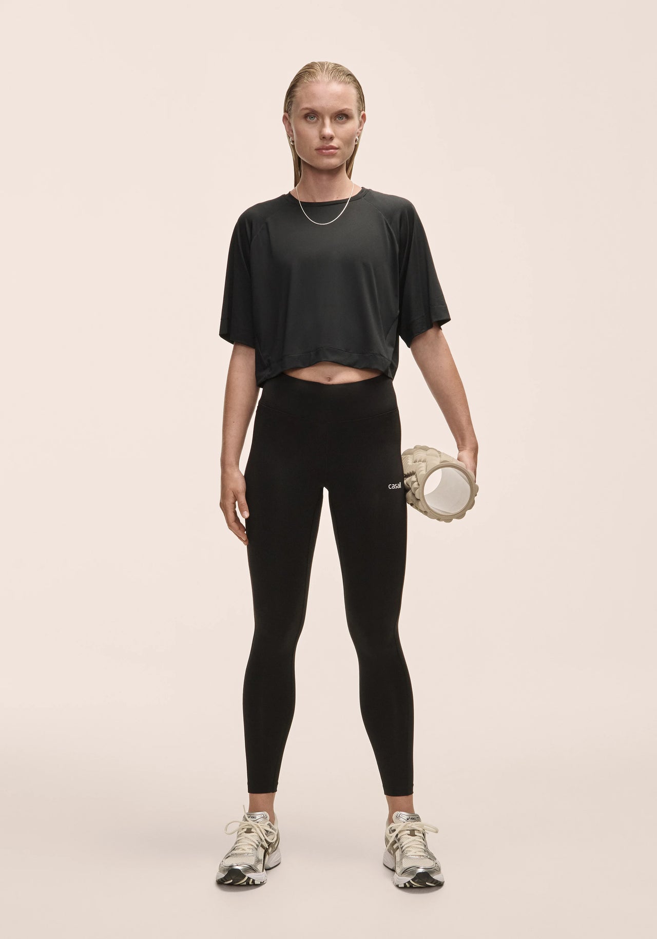 Essential Tights - Black