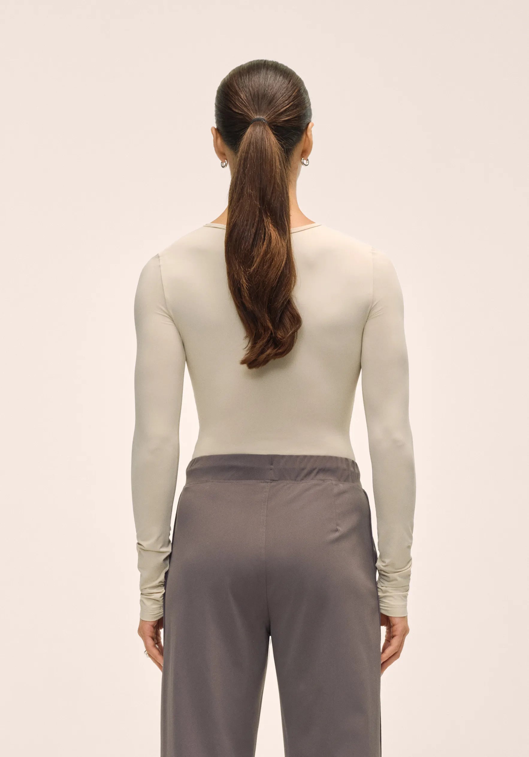 Cut Out Studio Body - Ecru