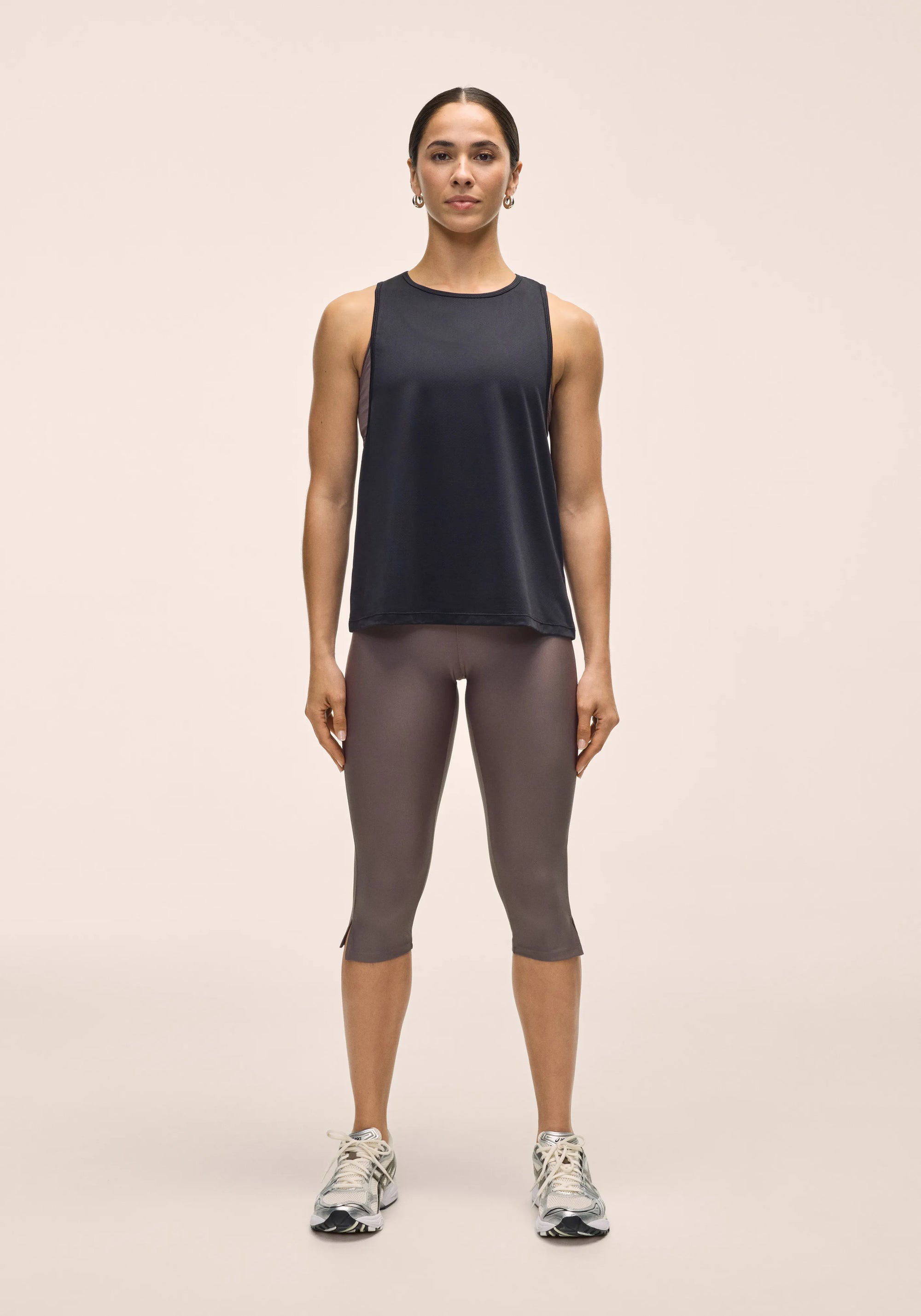 Laser Mesh Flow Tank - Black