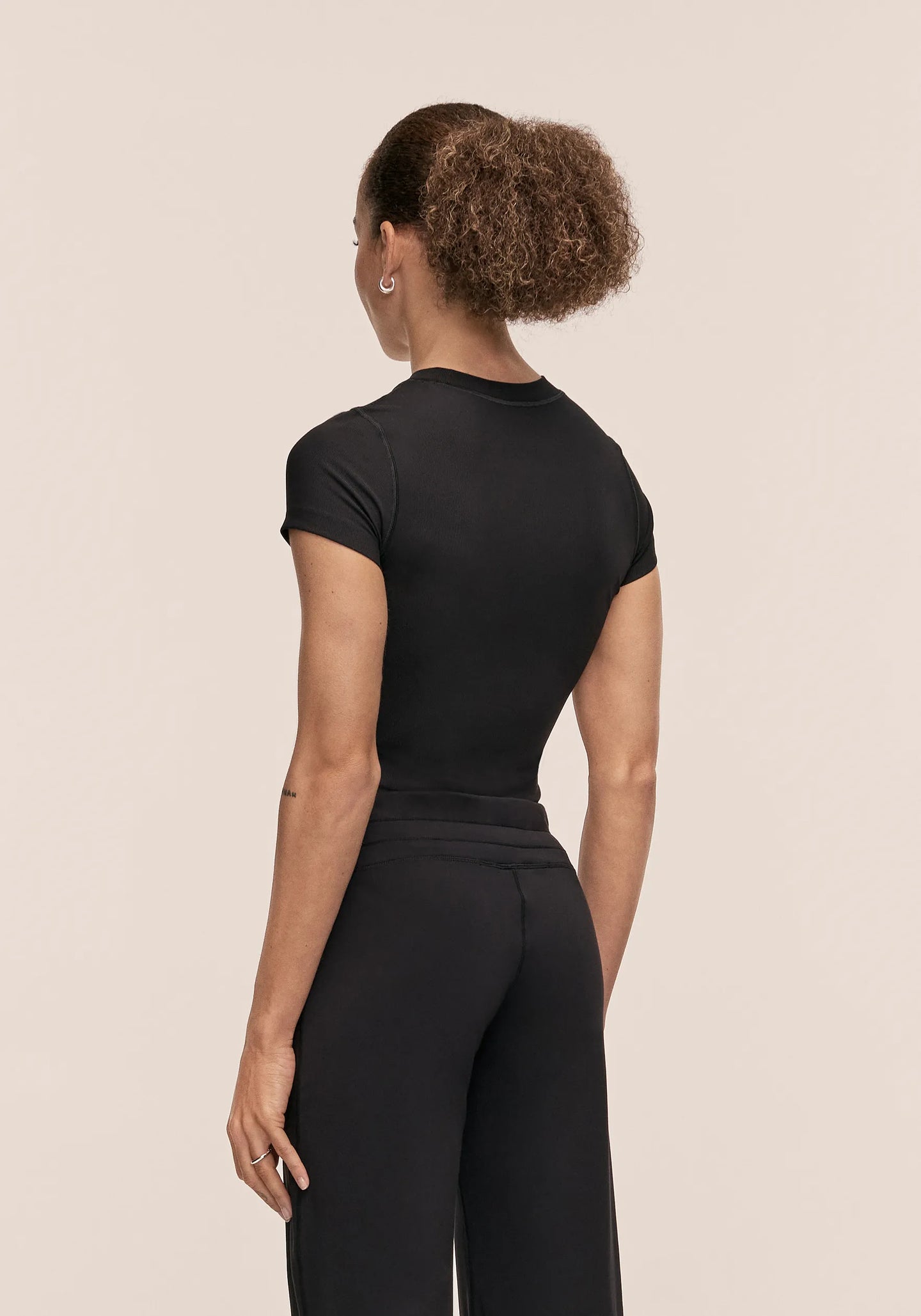 Defined Rib Tee - Black