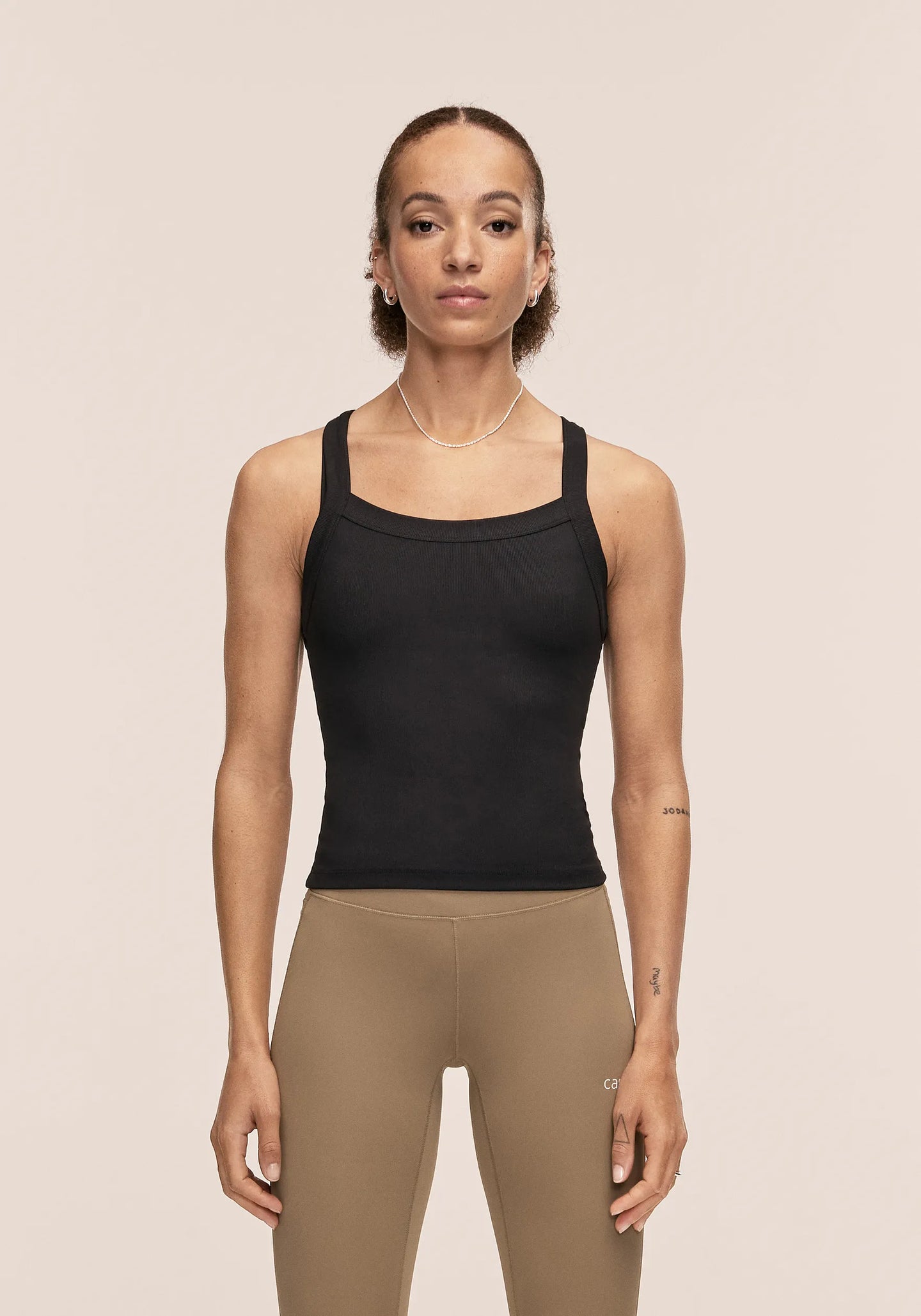 Defined Rib Tank - Black