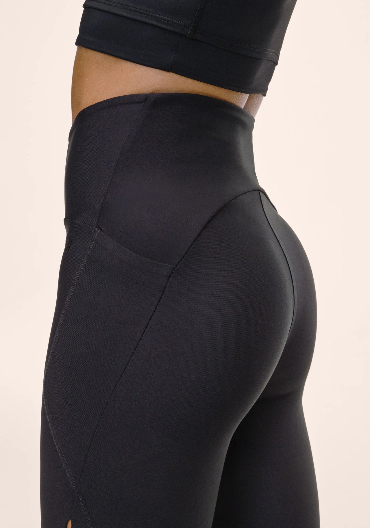 Twist Cut Out High Waist Tights - Black