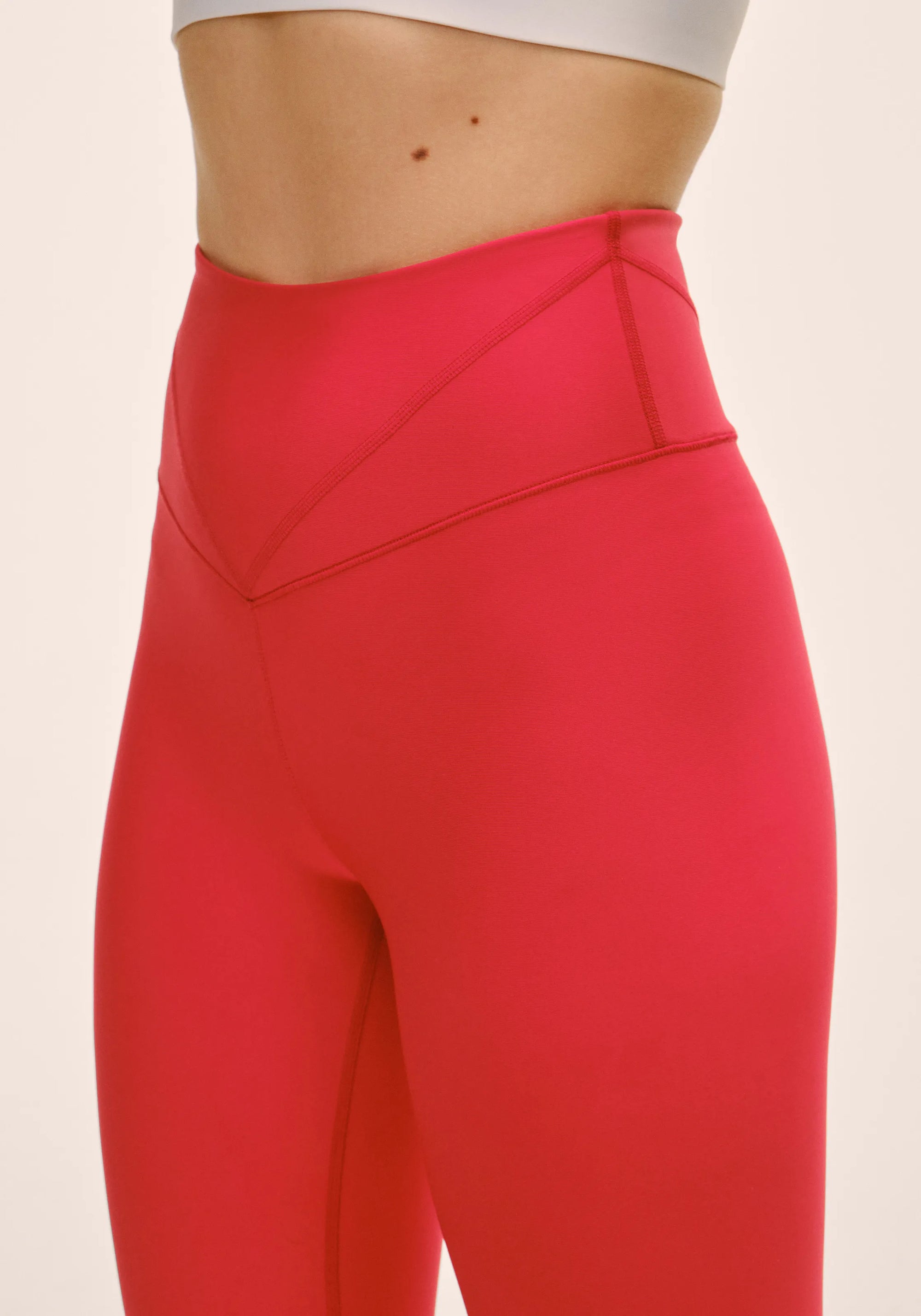 V-shape High Waist Tights - Bold Red