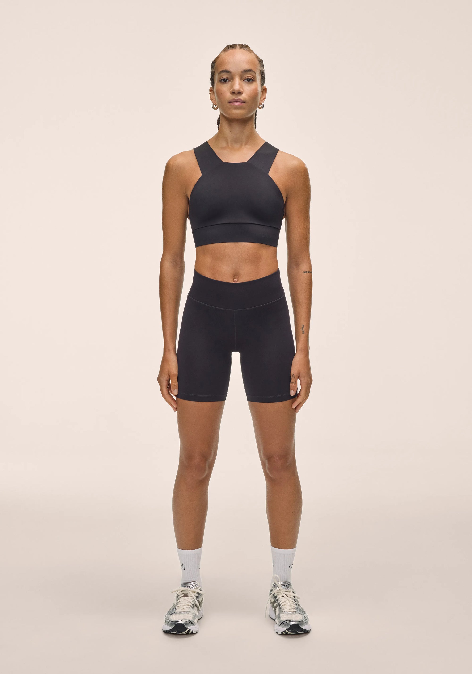 Essential Regular Waist Biker - Black