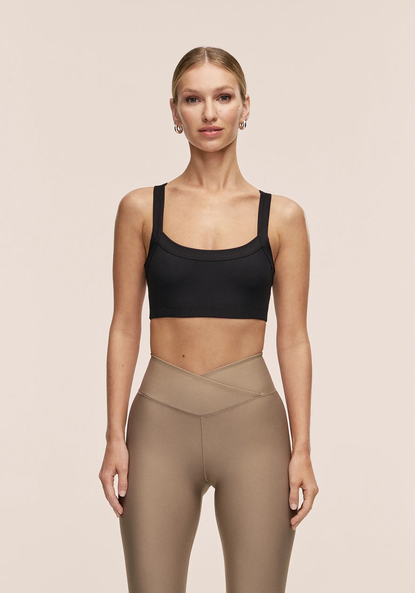 Defined Rib Sport Top - Black
