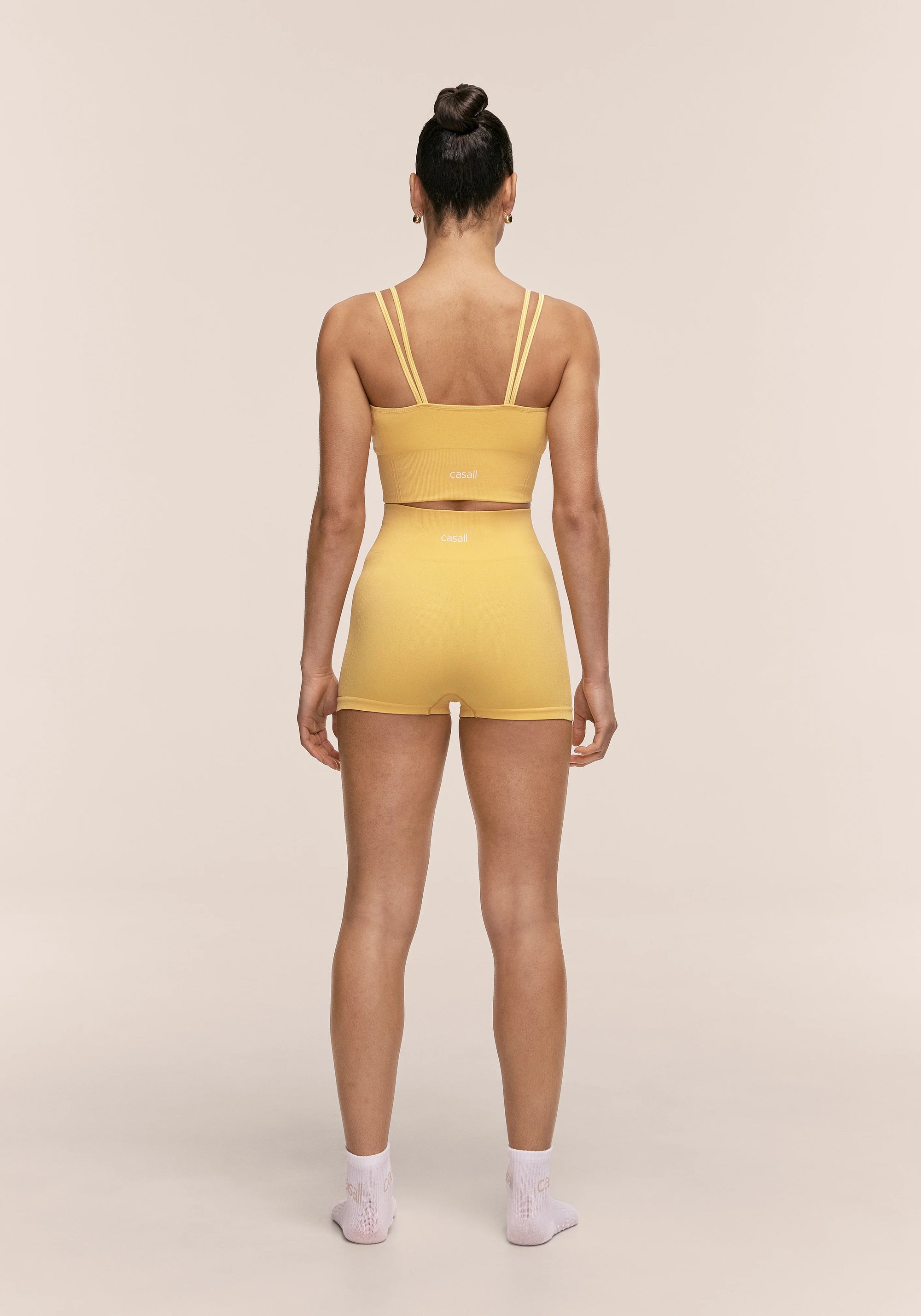 Shiny Seamless Rib Hotpants - Online Exclusive - Soul Yellow