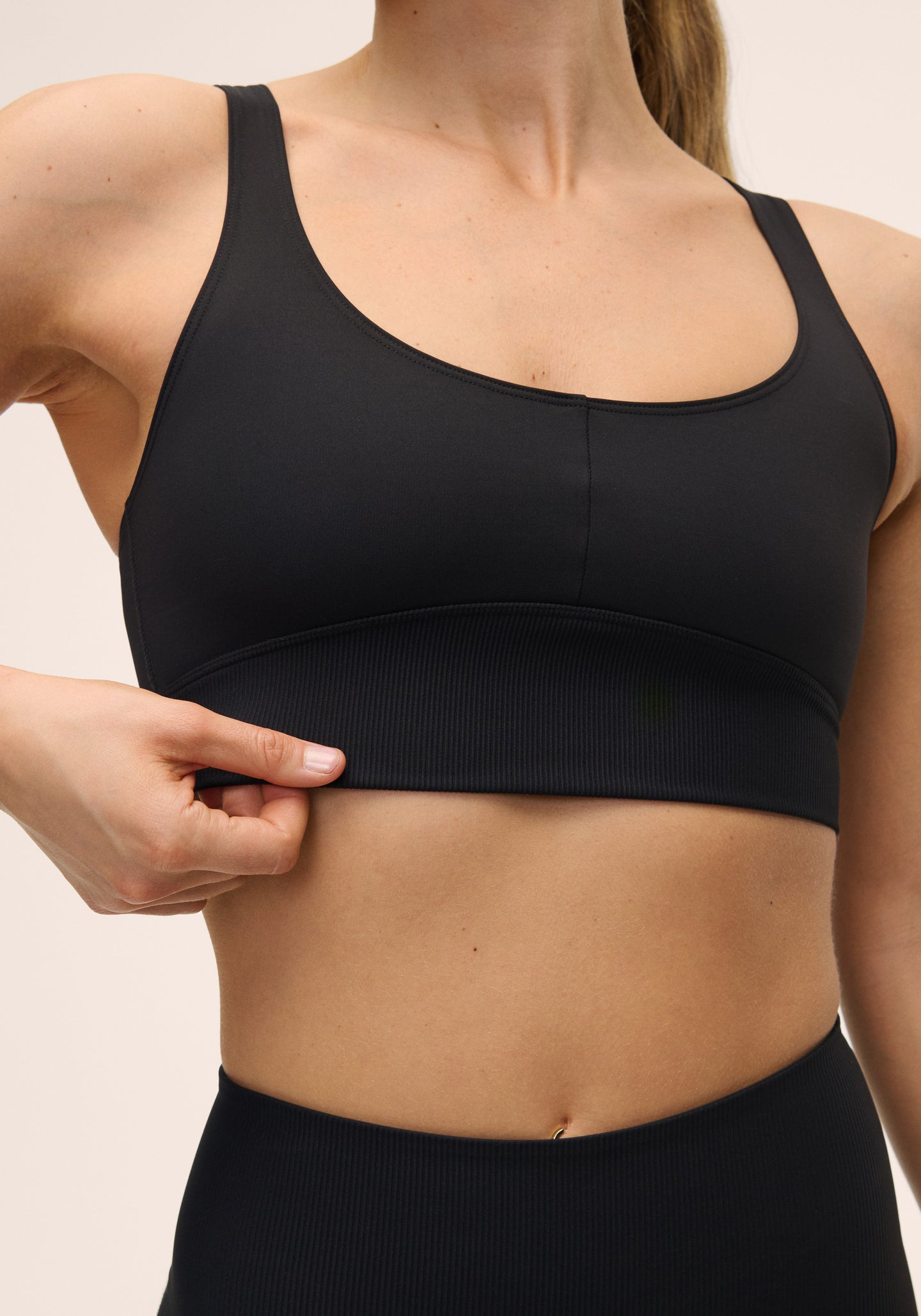 Brace Rib Top - Black