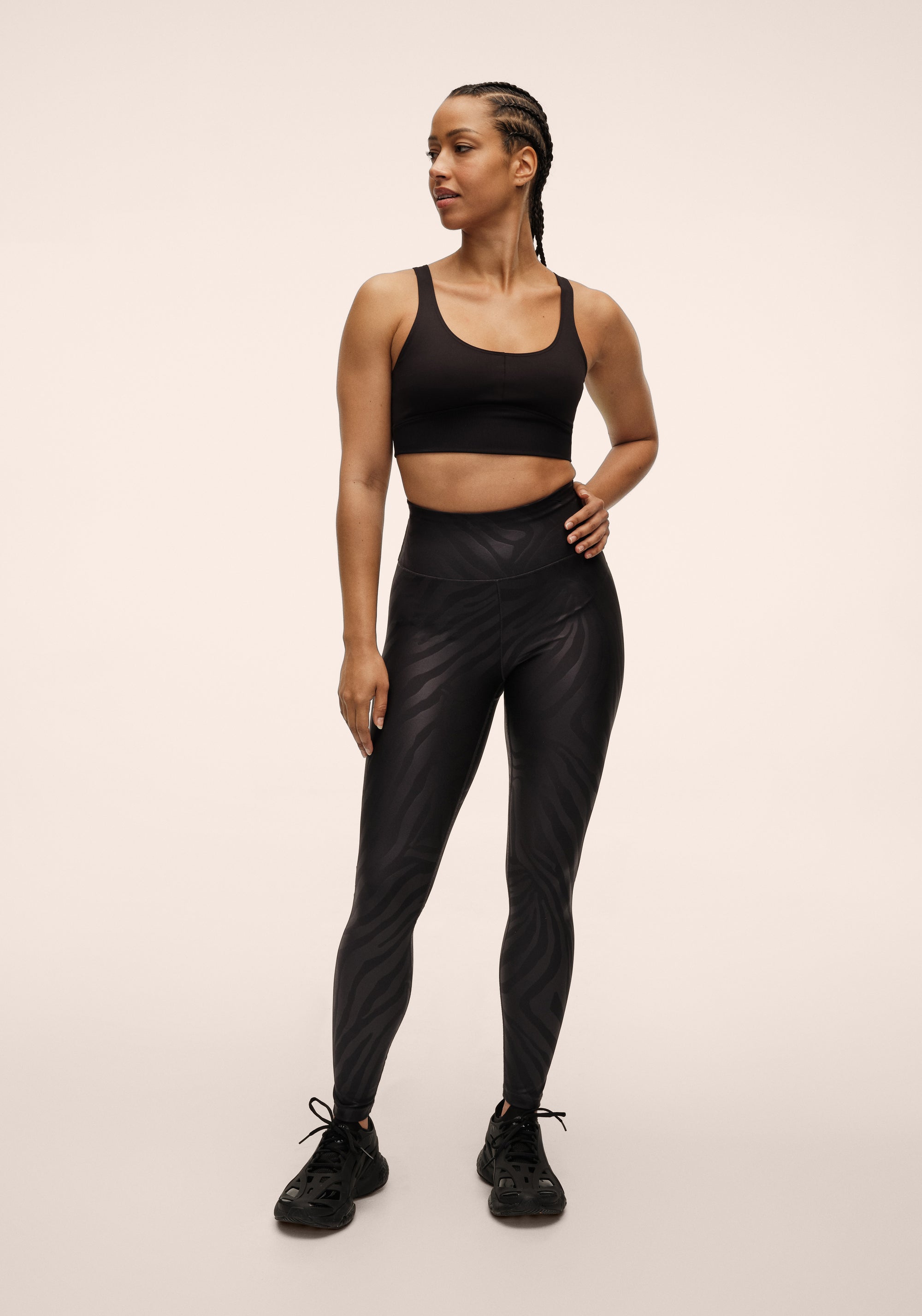 Brace Rib Top - Black