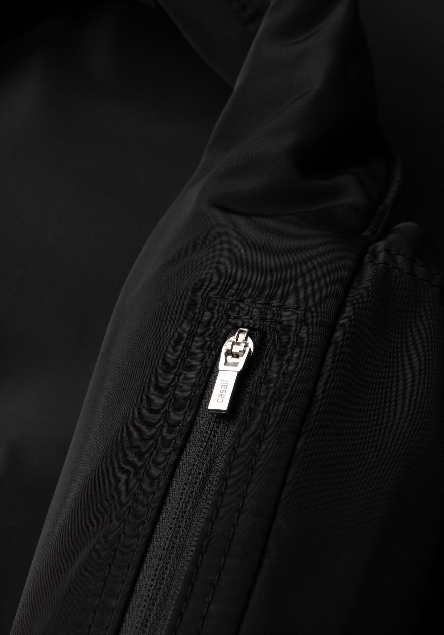 Water Bottle Crossbody Bag - Black