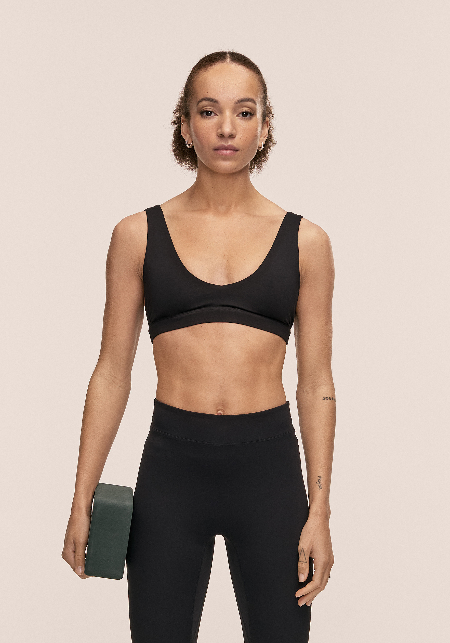 Soft Touch Padded Sports Bra - Black
